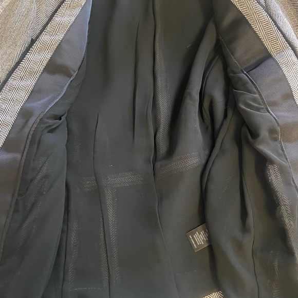 WHBM Sz 6 Elegant Black and Gray Herringbone Wool Blend Women's Jacket - Picture 11 of 16